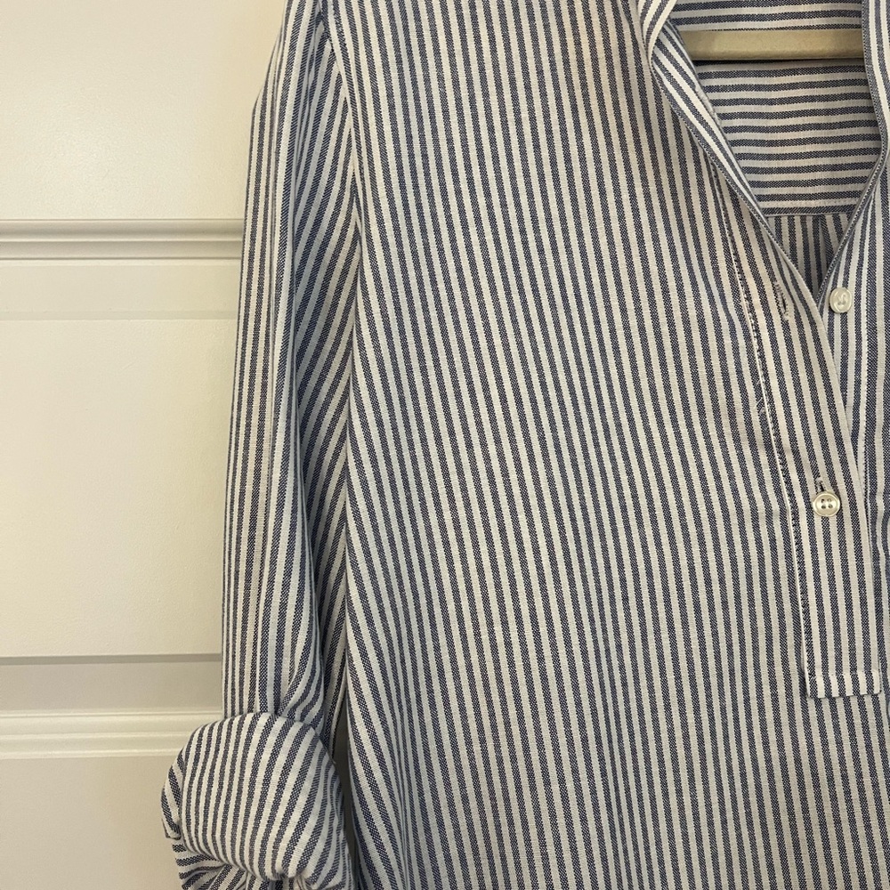 Classic Striped Button-Down Shirt in Blue and White